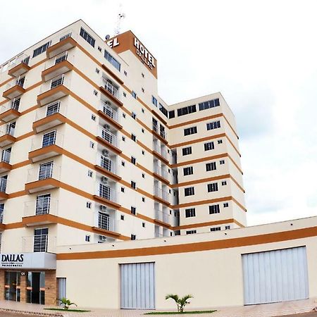 Dallas Palace Hotel Rio Paranaiba Екстериор снимка