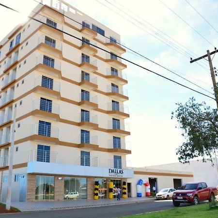Dallas Palace Hotel Rio Paranaiba Екстериор снимка